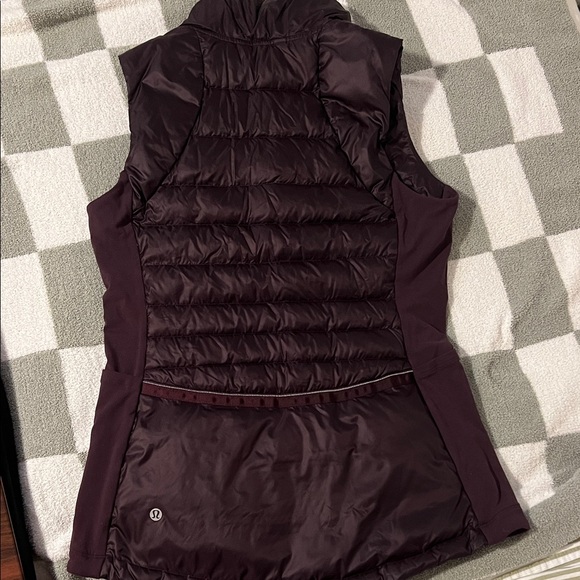 Lululemon Women's Purple Puffer Vest - Picture 2 of 3